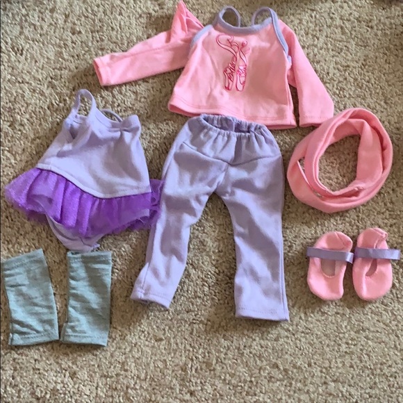 An Isabelle American Girl Doll - Picture 7 of 8